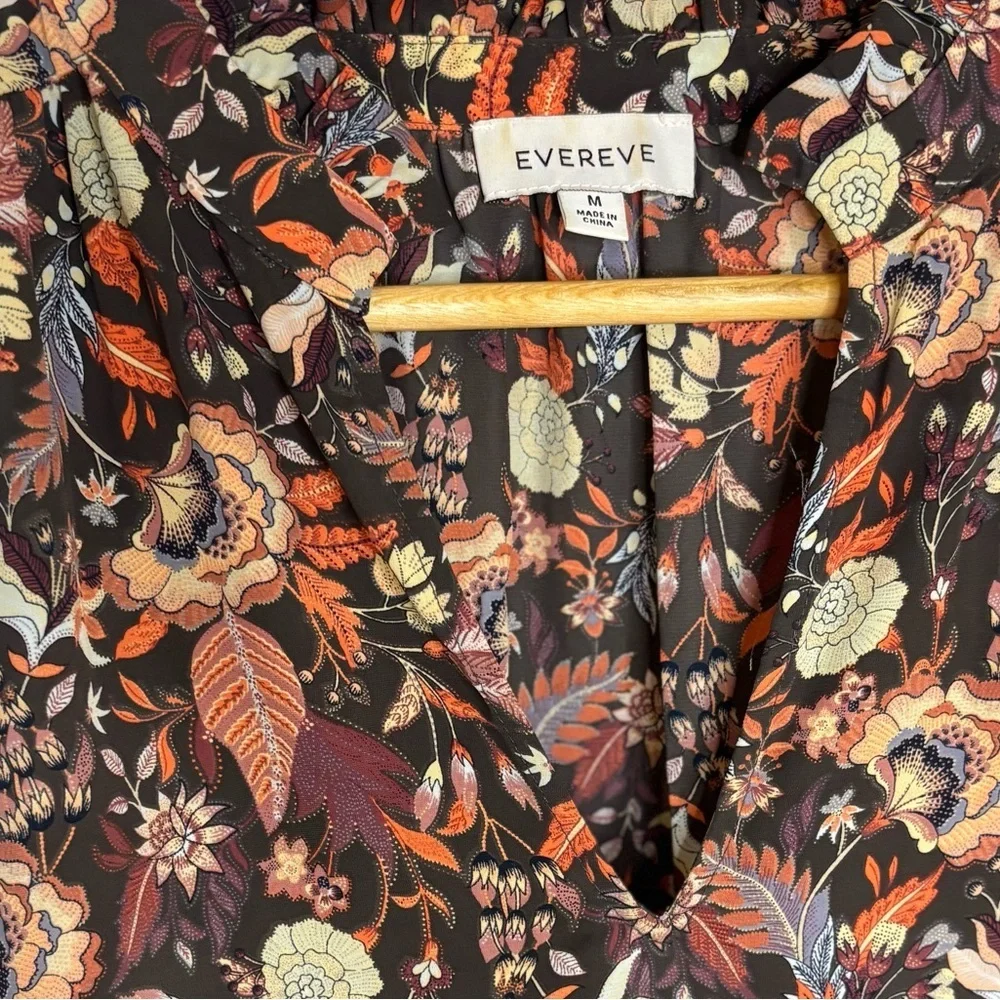 Evereve chic floral